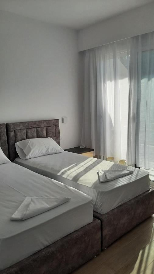 Sea & Sun Apartment Vlore Exterior photo